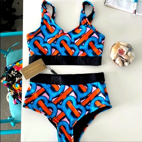 Burberry SS 21 swimsuit new with tag - Picture 1 of 5